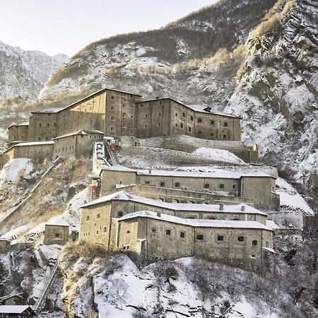 Apartamento Il Mughetto Aosta Exterior foto