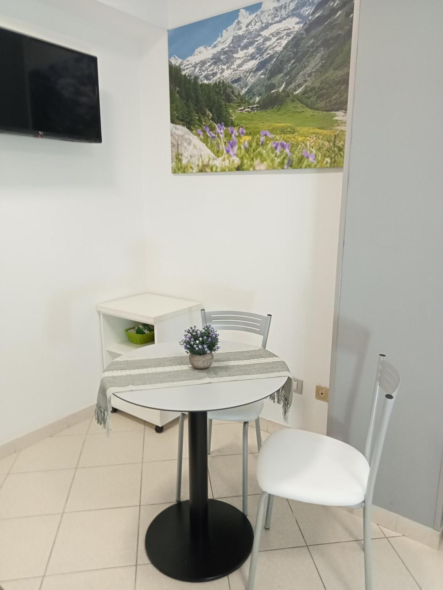Apartamento Il Mughetto Aosta Exterior foto
